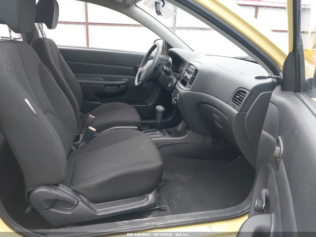 2010 HYUNDAI ACCENT KMHCM3AC9AU167958 Photo 4