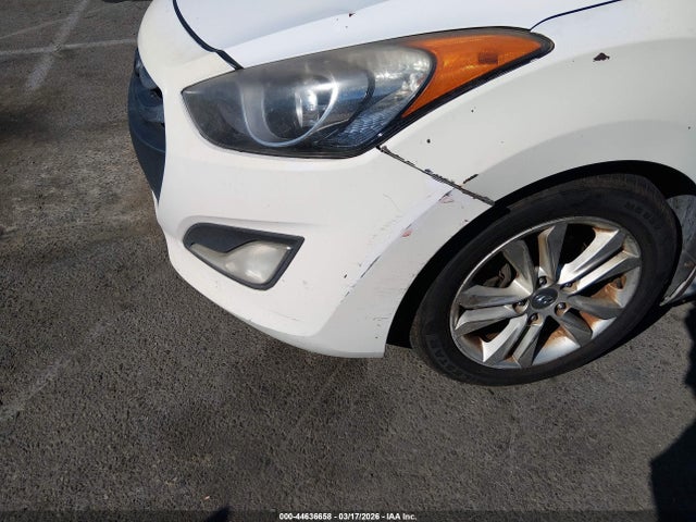 2013 Hyundai Elantra Gt მანქანა იყიდება აუქციონზე, vin: KMHD35LE6DU068875, აუქციონის ნომერი: 44636658