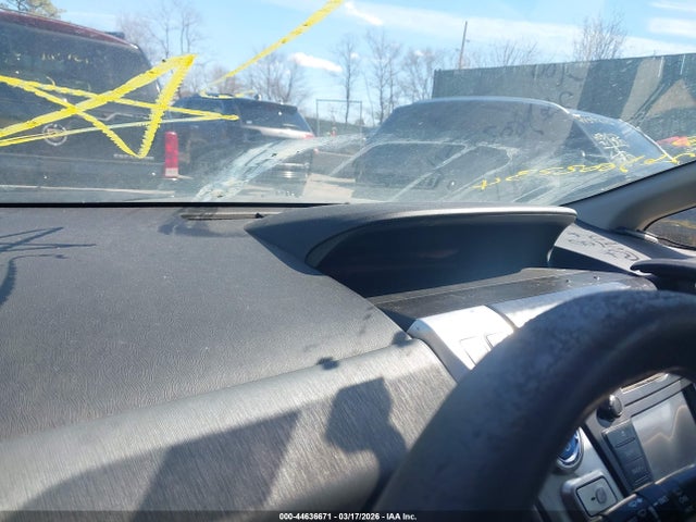 Aukcja sprzedaży 2013 Toyota Prius V Two, vin: JTDZN3EUXD3227612, numer aukcji: 44636671