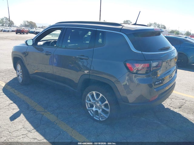 3C4NJDFN8PT571598 Jeep Compass Latitude Lux Fwd