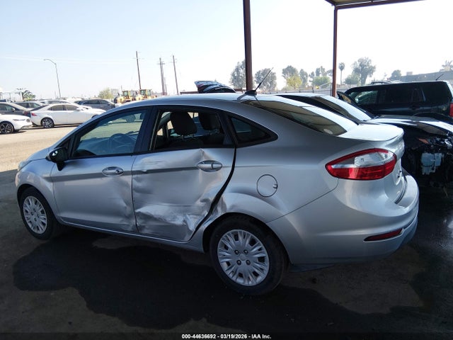 Ford FIESTA S 2014 3FADP4AJXEM241232 Image 14