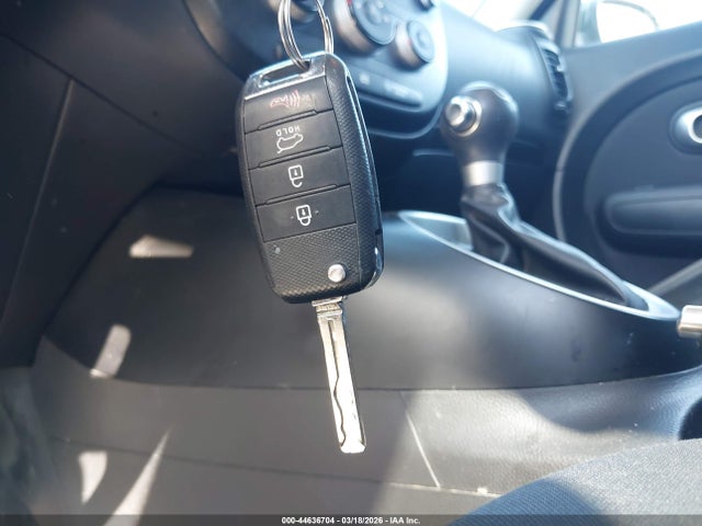 KIA Soul 2014 KNDJN2A2XE7021566 Image 11