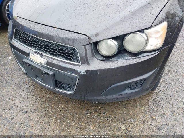 1G1JC5SG7E4106327 Chevrolet Sonic Lt Auto