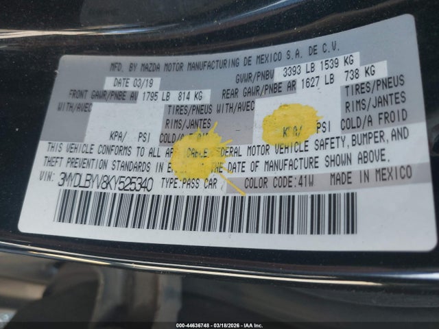 3MYDLBYV8KY525340 Toyota YARIS LE