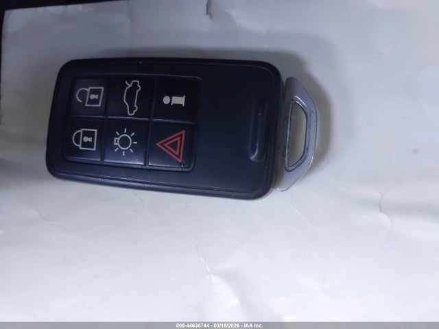 2015 VOLVO V60 YV126MEB7F1187940 Photo 10