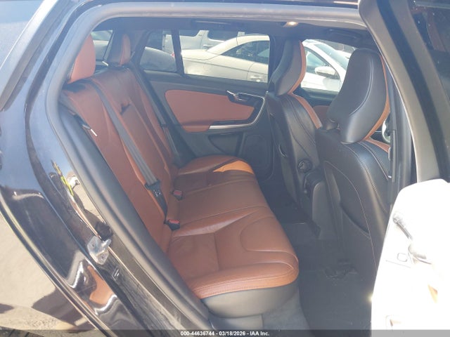 2015 VOLVO V60 YV126MEB7F1187940 Photo 7