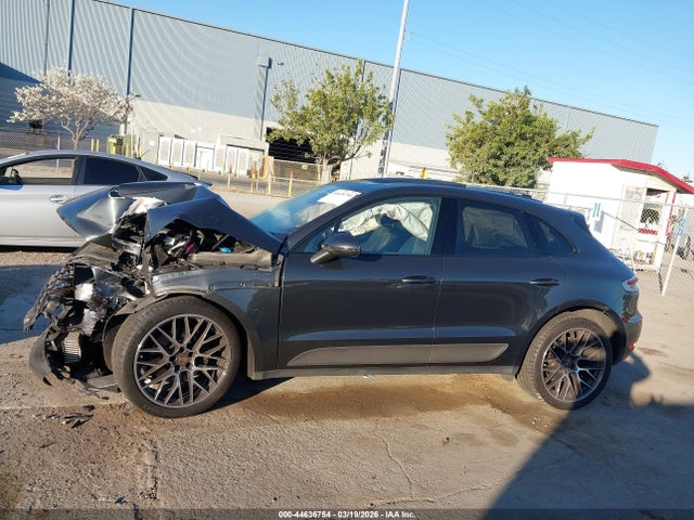 Auction sale of the 2020 Porsche Macan, vin: WP1AA2A59LLB14118, lot number: 44636754