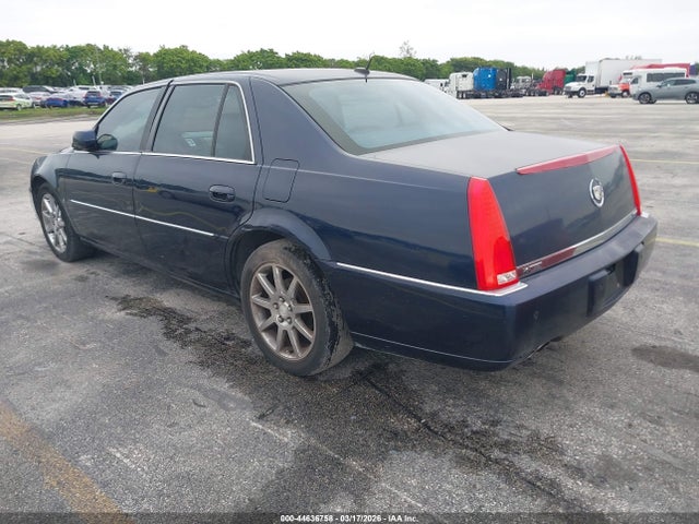 2006 Cadillac Dts Standard მანქანა იყიდება აუქციონზე, vin: 1G6KD57Y26U234327, აუქციონის ნომერი: 44636758
