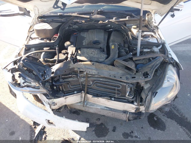 2013 Mercedes-benz C 250 Sport მანქანა იყიდება აუქციონზე, vin: WDDGF4HB0DR283842, აუქციონის ნომერი: 44636768