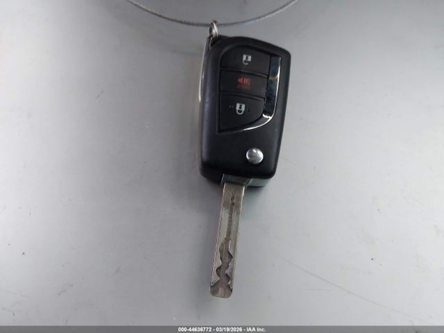 Toyota C-HR LE 2021 NMTKHMBXXMR132803 Image 11