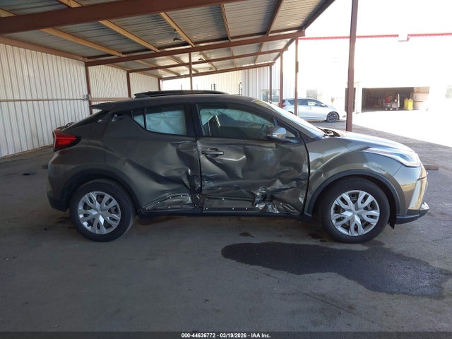 Toyota C-HR LE 2021 NMTKHMBXXMR132803 Image 13