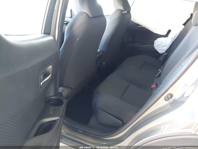 Toyota C-HR LE 2021 NMTKHMBXXMR132803 Image 8