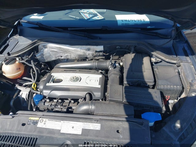 2016 Volkswagen Tiguan R-line მანქანა იყიდება აუქციონზე, vin: WVGAV7AXXGW087810, აუქციონის ნომერი: 44636783