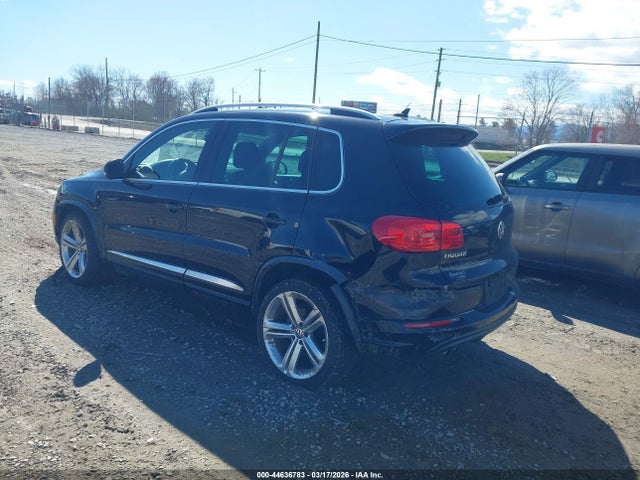 2016 Volkswagen Tiguan R-line მანქანა იყიდება აუქციონზე, vin: WVGAV7AXXGW087810, აუქციონის ნომერი: 44636783