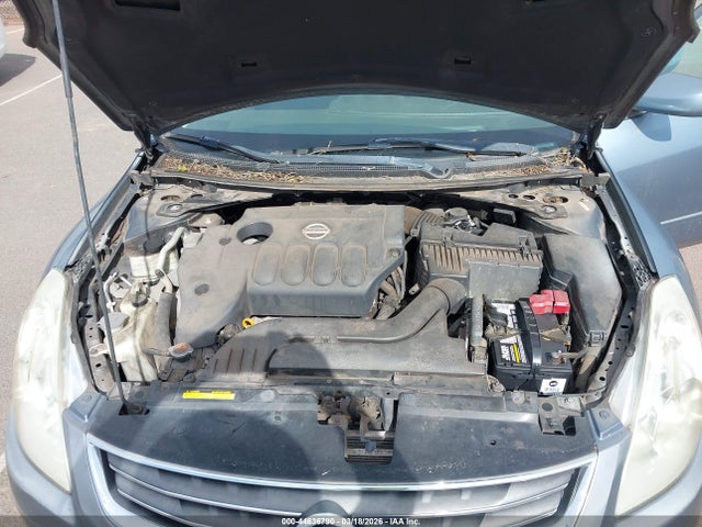 2011 Nissan Altima 2.5 S მანქანა იყიდება აუქციონზე, vin: 1N4AL2AP1BN440016, აუქციონის ნომერი: 44636790