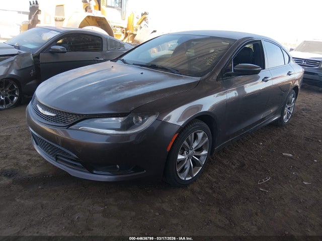 Chrysler 200 S 2015 1C3CCCBB0FN709631 Image 2