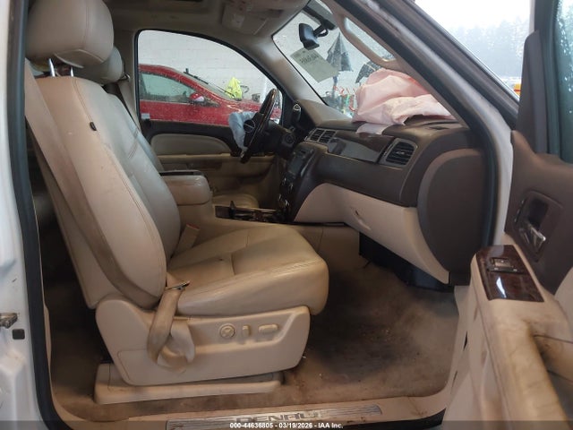 44636805 :رقم المزاد ، 1GKS2EEF9CR186414 vin ، 2012 Gmc Yukon Denali مزاد بيع