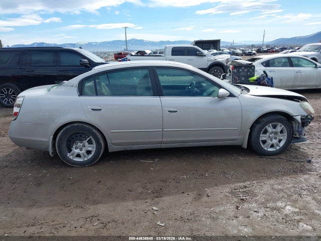 2005 Nissan Altima 2.5 S მანქანა იყიდება აუქციონზე, vin: 1N4AL11D15N497076, აუქციონის ნომერი: 44636840