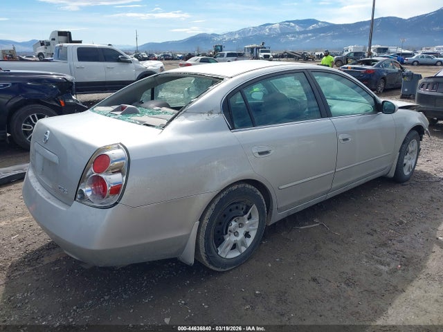 2005 Nissan Altima 2.5 S მანქანა იყიდება აუქციონზე, vin: 1N4AL11D15N497076, აუქციონის ნომერი: 44636840