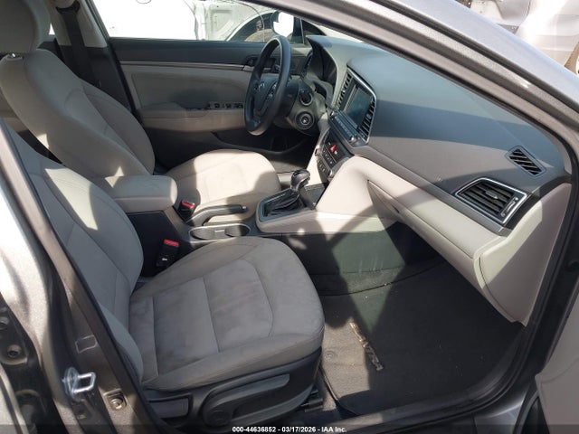 KMHD84LF1HU241762 Hyundai ELANTRA SE