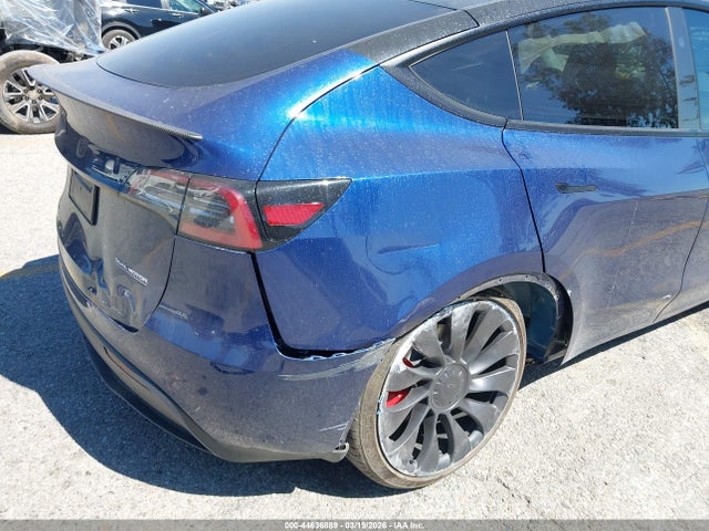 7SAYGDEF7PF826068 Tesla Model Y Performance Dual Motor All-wheel Drive
