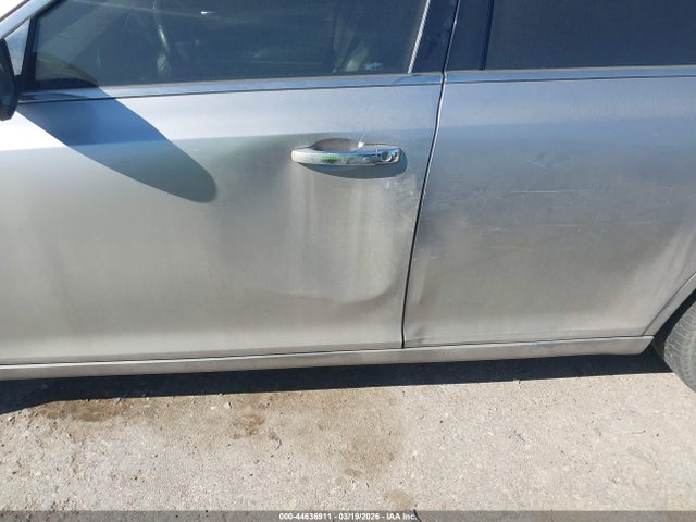 2015 CHRYSLER 300C 2C3CCAEG2FH815602 Photo 5
