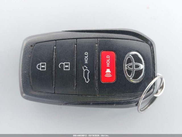 JTDADABU3P3004616 Toyota Prius Limited Awd-e