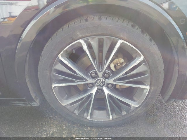 JTDADABU3P3004616 Toyota Prius Limited Awd-e