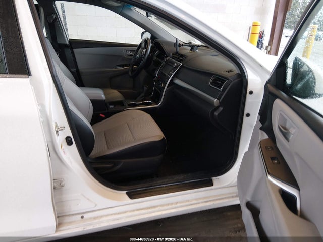 2015 TOYOTA CAMRY 4T1BF1FK5FU944847 Photo 4