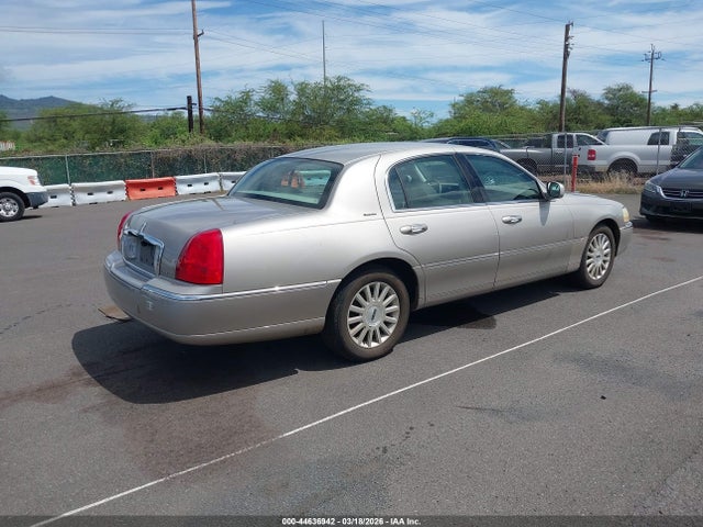 Продажа на аукционе авто 2003 Lincoln Town Car Executive, vin: 1LNHM81W13Y694496, номер лота: 44636942