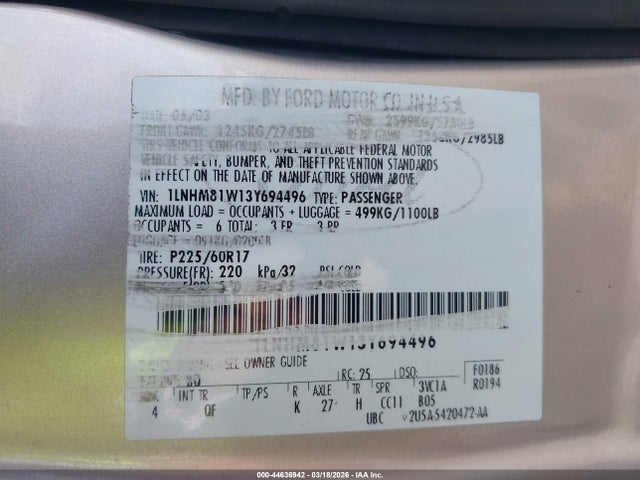 Продажа на аукционе авто 2003 Lincoln Town Car Executive, vin: 1LNHM81W13Y694496, номер лота: 44636942