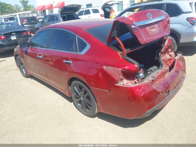 2017 Nissan Altima 2.5 Sr მანქანა იყიდება აუქციონზე, vin: 1N4AL3AP1HC230901, აუქციონის ნომერი: 44636956