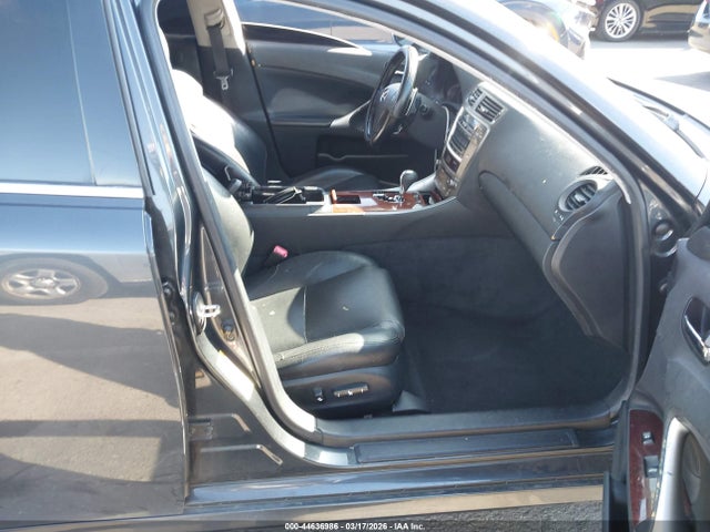 Продажа на аукционе авто 2008 Lexus Is 250, vin: JTHBK262585055886, номер лота: 44636986
