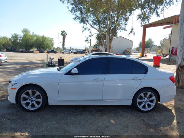 44636989 :رقم المزاد ، WBA3B1G52FNT05314 vin ، 2015 Bmw 320i مزاد بيع