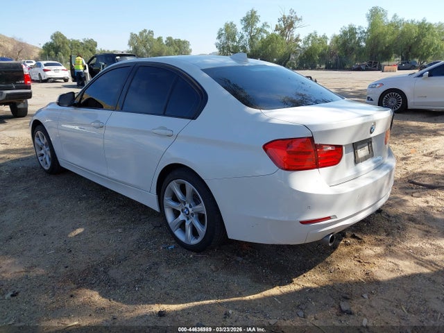 44636989 :رقم المزاد ، WBA3B1G52FNT05314 vin ، 2015 Bmw 320i مزاد بيع