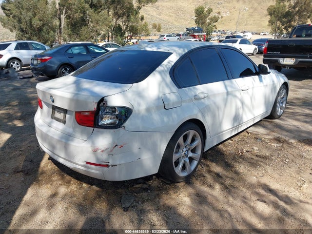 44636989 :رقم المزاد ، WBA3B1G52FNT05314 vin ، 2015 Bmw 320i مزاد بيع