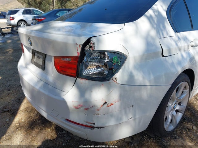 44636989 :رقم المزاد ، WBA3B1G52FNT05314 vin ، 2015 Bmw 320i مزاد بيع