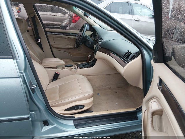Продаж на аукціоні авто 2004 Bmw 325i, vin: WBAET37464NJ46352, номер лоту: 44636991