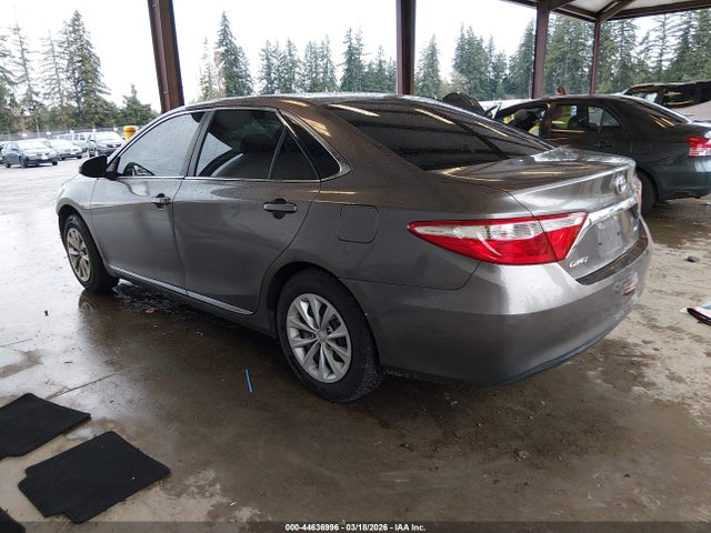 4T1BF1FK1HU441027 Toyota CAMRY LE
