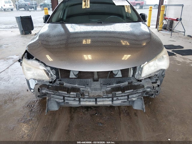 4T1BF1FK1HU441027 Toyota CAMRY LE