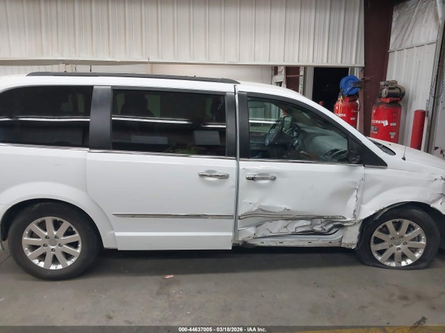44637005 :رقم المزاد ، 2C4RC1BG3GR254137 vin ، 2016 Chrysler Town & Country Touring مزاد بيع
