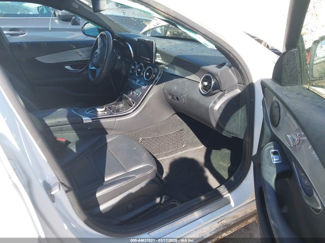 55SWF4JB9JU263542 Mercedes-Benz C 300
