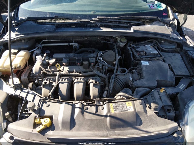 1FADP3F21EL395759 Ford FOCUS SE
