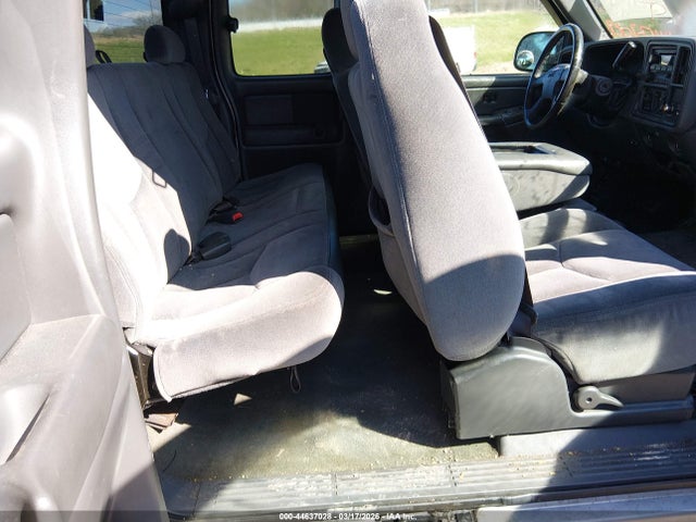 44637028 :رقم المزاد ، 1GTEC19T14Z233144 vin ، 2004 Gmc Sierra 1500 Sle مزاد بيع