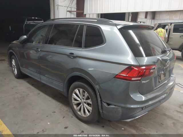44637045 :رقم المزاد ، 3VV1B7AX0JM052358 vin ، 2018 Volkswagen Tiguan 2.0t S مزاد بيع