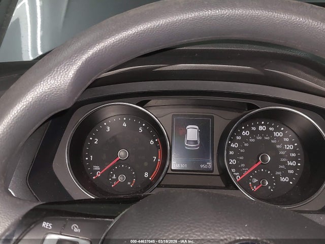 44637045 :رقم المزاد ، 3VV1B7AX0JM052358 vin ، 2018 Volkswagen Tiguan 2.0t S مزاد بيع