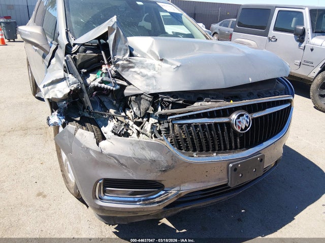 Buick Enclave Essence 2018 5GAEVAKW8JJ247133 Image 6