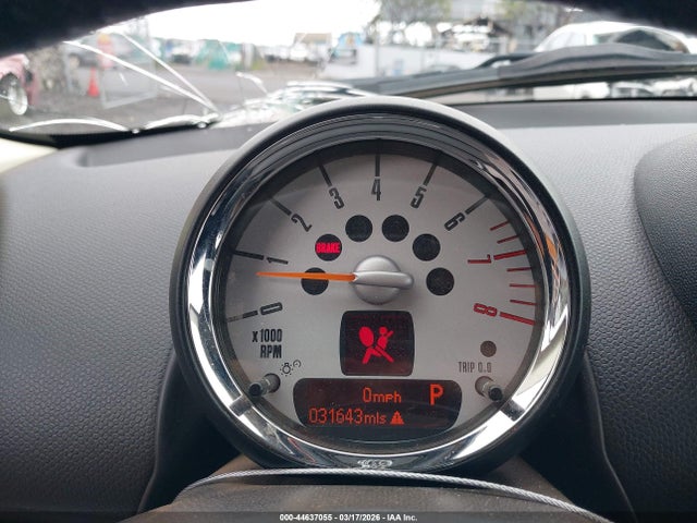 44637055 :رقم المزاد ، WMWZB3C54BWH94530 vin ، 2011 Mini Cooper Countryman مزاد بيع