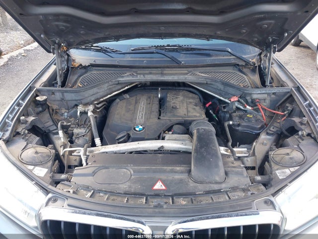 44637080 :رقم المزاد ، 5UXKR0C51F0K63806 vin ، 2015 Bmw X5 Xdrive35i مزاد بيع