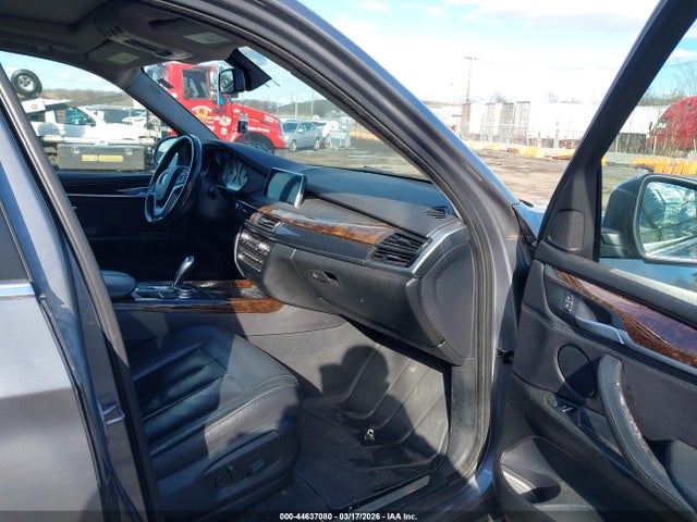44637080 :رقم المزاد ، 5UXKR0C51F0K63806 vin ، 2015 Bmw X5 Xdrive35i مزاد بيع